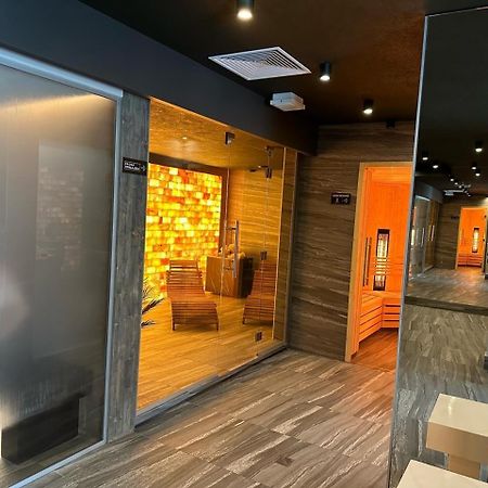 Baltic Comfort Spa Apartment With Free Pool, Saunas & Fitness - Kasprowicza 20 코워브제크 외부 사진