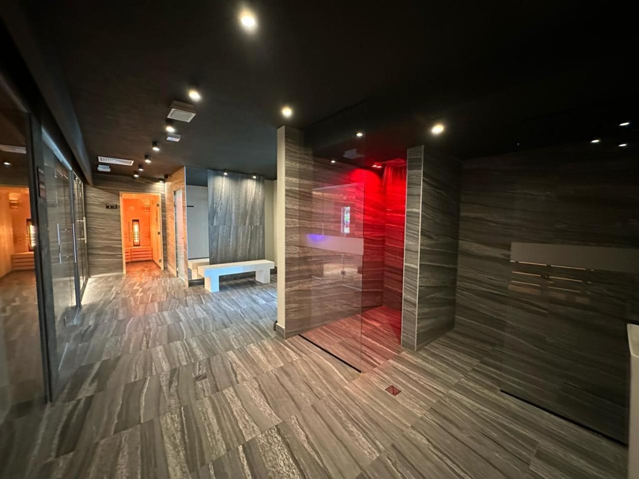 Baltic Comfort Spa Apartment With Free Pool, Saunas & Fitness - Kasprowicza 20 코워브제크 외부 사진